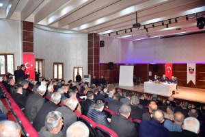 Vali Ali İhsan Su, Silvan ilçesinde muhtarlarla bir araya geldi