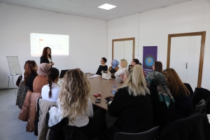 Women working in transport receive gender equality training