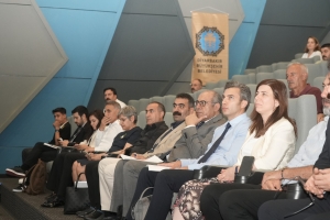 Bi ILOyê re civînek der barê karkeriya derîqeydê