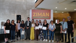 Belgeyên kursiyerên kursa ziman hatin dayîn