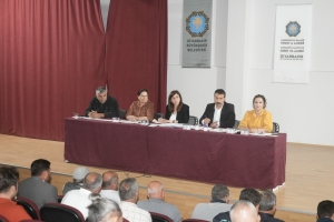 Eşbaşkan Bucak: Anız yakılmasına karşı muhtarlardan duyarlılık bekliyoruz