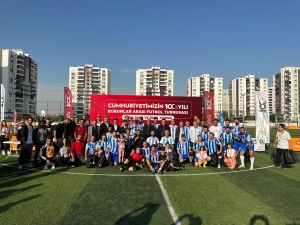 Cumhuriyet’in 100. yılı futbol turnuvası yapıldı