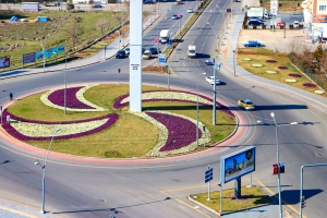 Şaredarî 3 milyon kulîlkan li parkên bajêr diçîne