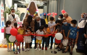 Vali Münir Karaloğlu, “Çocuk Akademisi”nin açılışını yaptı