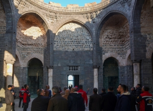 Bölge itfaiyecileri Diyarbakır’ı gezdi