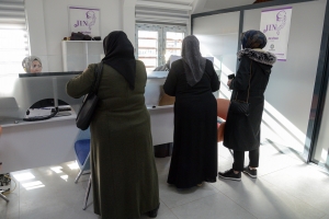 8,000 women receive JINKART cards