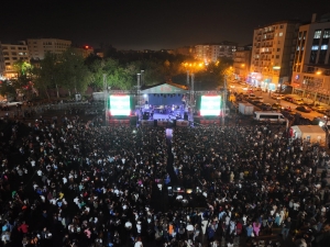&quot;13. Diyarbakır Karpuz Festivali” coşkuyla gerçekleştirildi