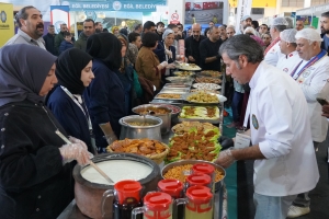 Şaredariya Mezin li pêşangehê &#039;21&#039; tamên cûda îkramî beşdaran kir