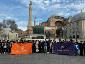 Öğrenciler İstanbul ve Ankara&#039;yı gezdi