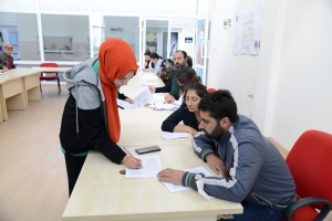 Astengdar bi kursekê bo KPSSê dixebitin
