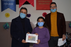 Diyarbakır Çocuk Akademisi öğrenciler ödüllendirildi