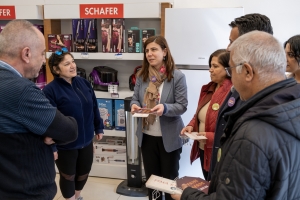 Co-Mayor Bucak highlights Diyarbakır&rsquo;s multilingual character during visit to local traders