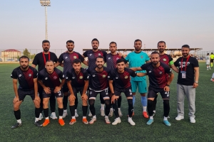 Taxîmê Futbolî yê DBB&#039;yî ê Camêrdan Lîdertîye Dewam Keno