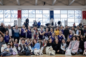 Victory for DBB Women&rsquo;s Volleyball Team in match attended by Co-Mayor Bucak