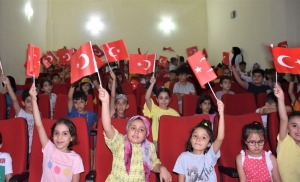 Ciwanan Roja 30ê Tebaxê bi coş pîroz kir