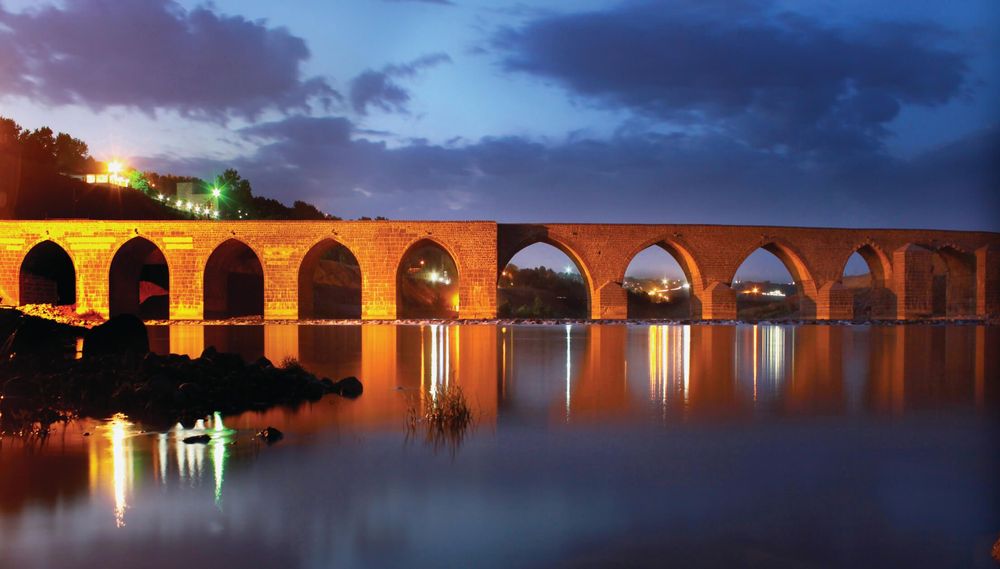 DİYARBAKIR